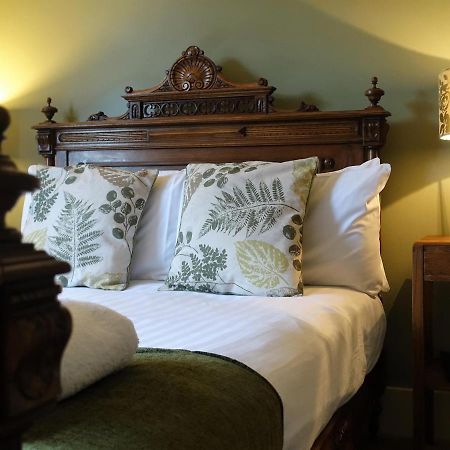 One Holyrood Hotel & Cafe Newport  Luaran gambar