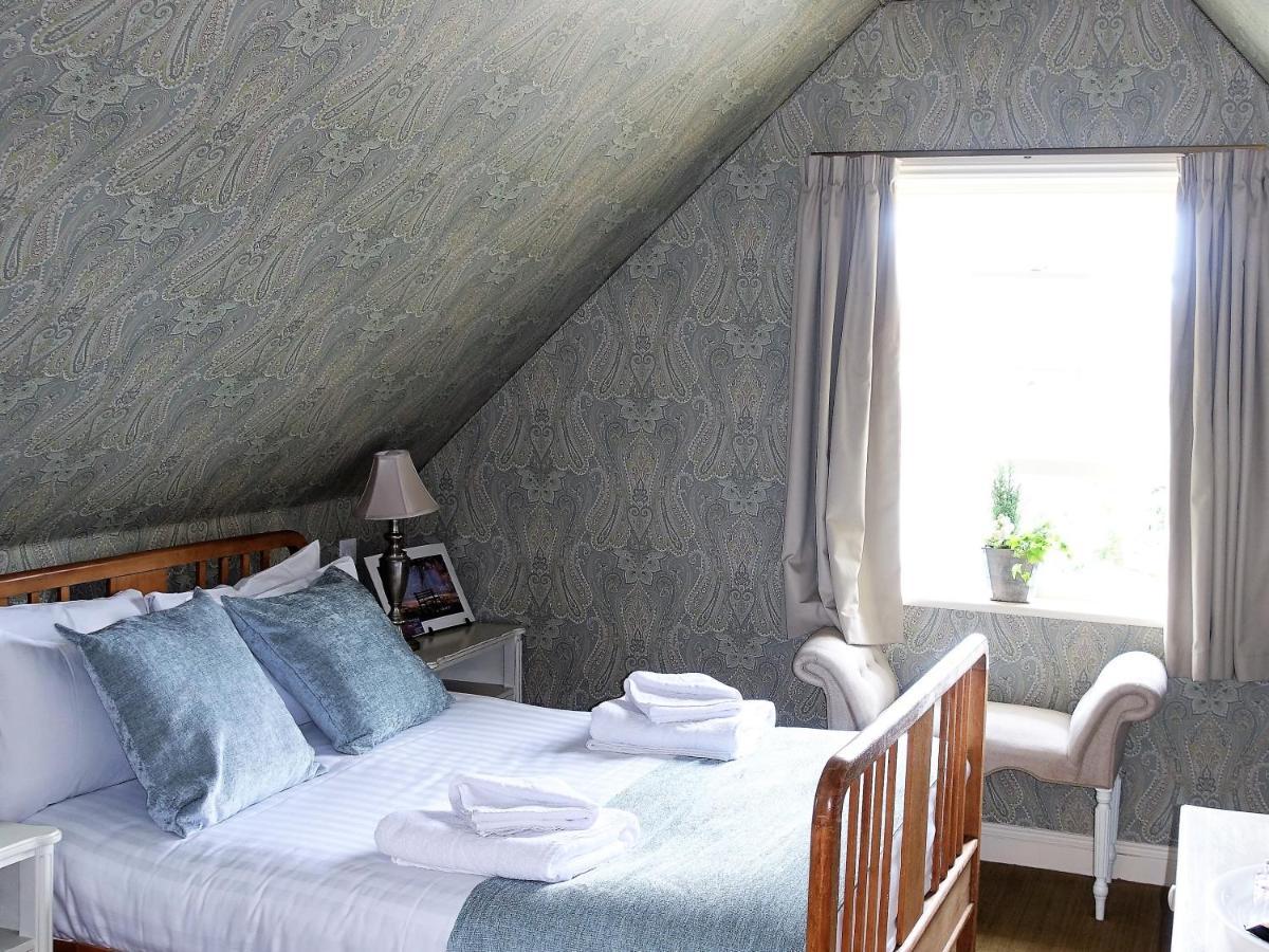 One Holyrood Hotel & Cafe Newport  Luaran gambar