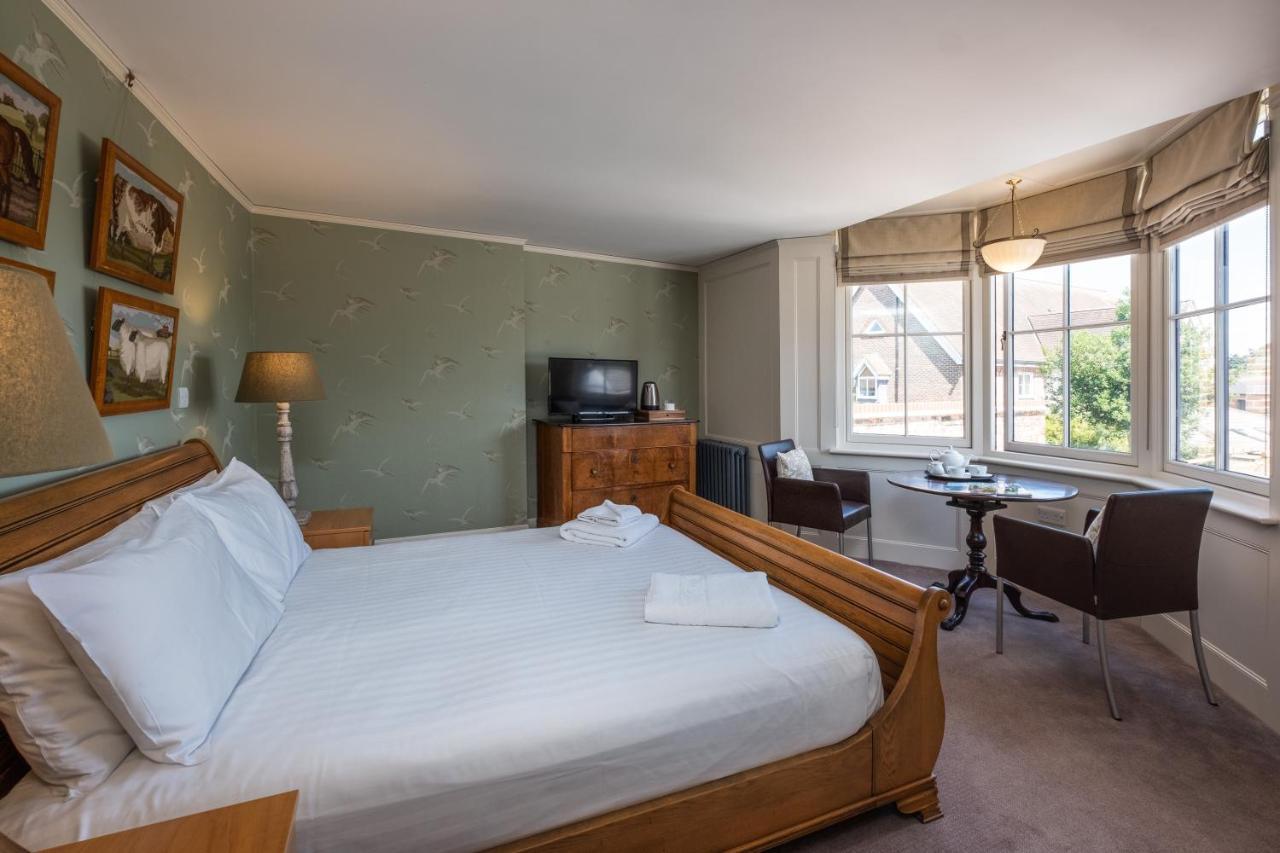 One Holyrood Hotel & Cafe Newport  Bilik gambar